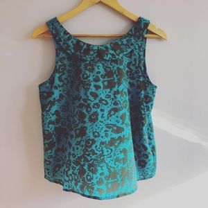 I Love H81 Sleeveless Blouse